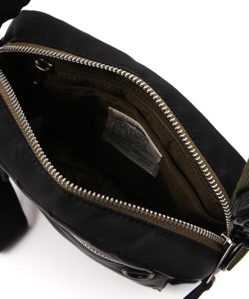 AVIREX(アヴィレックス)の「FLIGHT NYLON "VERTICAL SHOULDER BAG" / フライトナイロン ヴァーティカル ショルダー バッグ / AVIREX / アヴィレックス(ショルダーバッグ・メンズ・ブラック/その他10・F)」の16枚目の写真