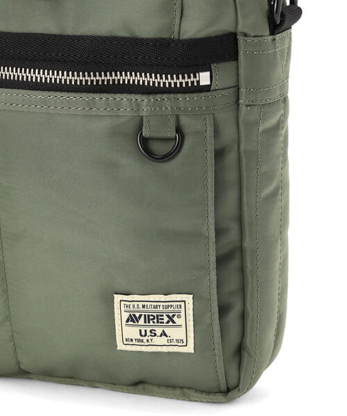 AVIREX（アヴィレックス）の「FLIGHT NYLON "VERTICAL SHOULDER BAG" / フライトナイロン ヴァーティカル ショルダー バッグ / AVIREX / アヴィレックス（ショルダーバッグ・メンズ・ブラック/その他10・F）」の8枚目の写真