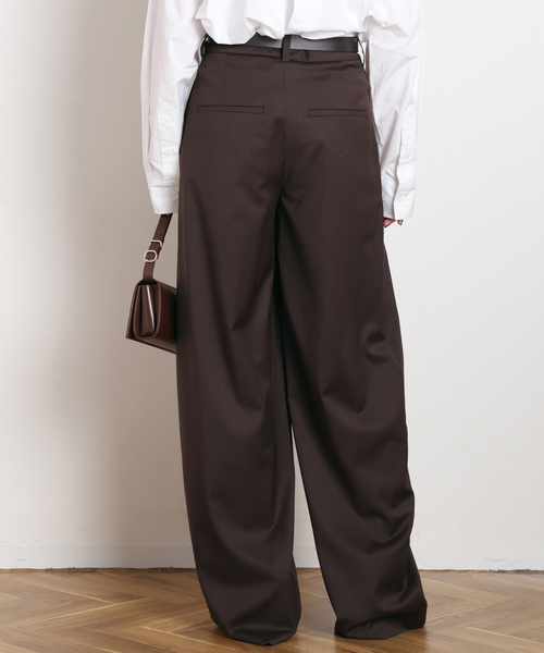 AP STUDIO(エーピーストゥディオ)の「【REMAIN/リメイン】Cocoon Suiting Pants With Pleats(スラックス・レディース・ブラウン・36/34)」の3枚目の写真