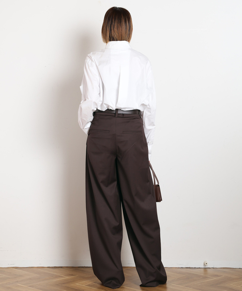 AP STUDIO(エーピーストゥディオ)の「【REMAIN/リメイン】Cocoon Suiting Pants With Pleats(スラックス・レディース・ブラウン・36/34)」の6枚目の写真