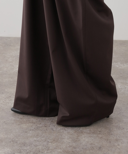 AP STUDIO(エーピーストゥディオ)の「【REMAIN/リメイン】Cocoon Suiting Pants With Pleats(スラックス・レディース・ブラウン・36/34)」の15枚目の写真
