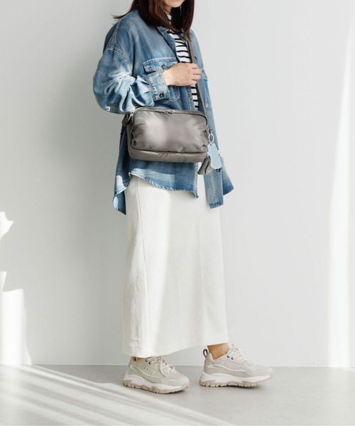 ace.（エース）の「ショルダーバッグ フィカス 6L ace.×HAyU 19102（ショルダーバッグ・レディース・ブラック/ライトグレー/チャコール・FREE）」の9枚目の写真