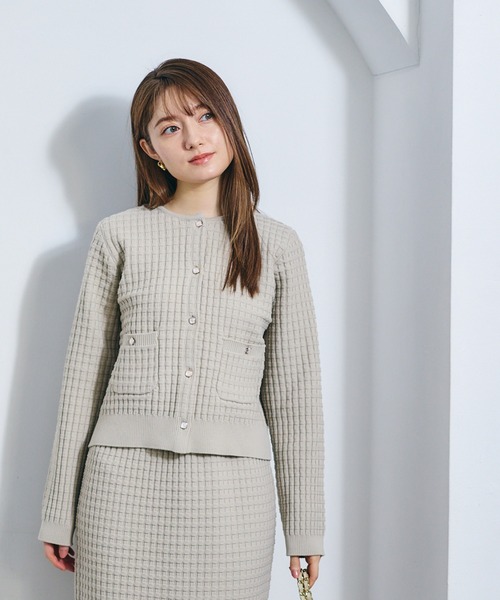 12Twelve Agenda(トゥエルブ アジェンダ)の「鹿の子編みスカートニットセットアップ(ワンピース・レディース・ネイビー/グレイッシュベージュ・M)」の11枚目の写真
