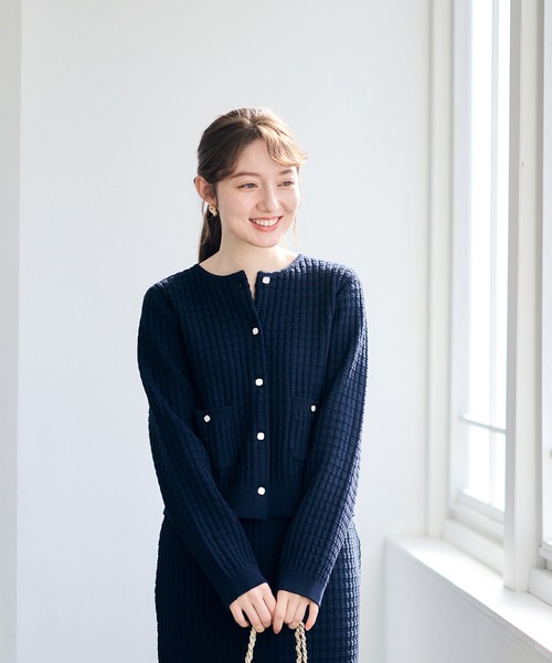 12Twelve Agenda(トゥエルブ アジェンダ)の「鹿の子編みスカートニットセットアップ(ワンピース・レディース・ネイビー/グレイッシュベージュ・M)」の19枚目の写真