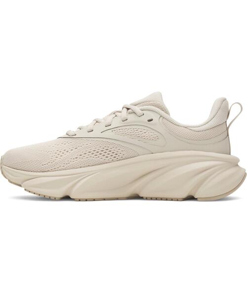 UNDER ARMOUR(アンダーアーマー)の「UAローグ6(ランニング/レディース)(スニーカー・レディース・ベージュ・23.0cm/25.0cm/25.5cm/26.0cm/23.5cm/24.0cm/24.5cm/22.5cm)」の2枚目の写真