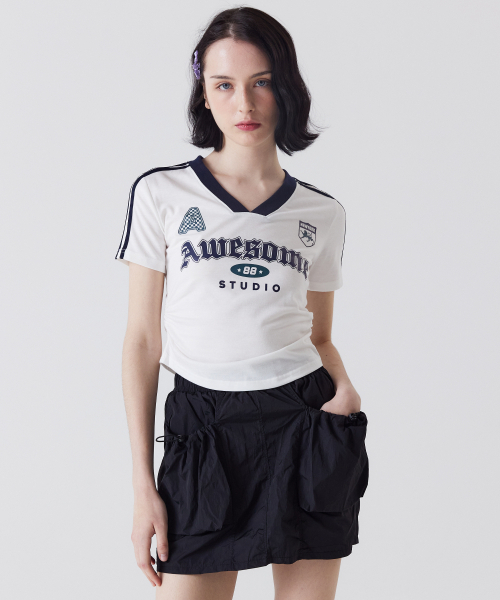AWESOME STUDIO(オーサムスタジオ)の「半袖ブロックコアVネックシャーリングTシャツアイボリー(Tシャツ/カットソー・レディース・その他・FREE)」の3枚目の写真