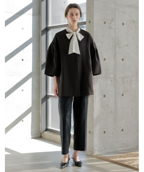 Re:EDIT（リエディ）の「[2026S/S COLLECTION][MEISM by Re:EDIT]無地orドットパワショルVネックボウタイブラウス（シャツ/ブラウス・レディース・ホワイト系その他/ホワイト/ブラック/ブラック系その他・MEDIUM/LARGE）」の13枚目の写真