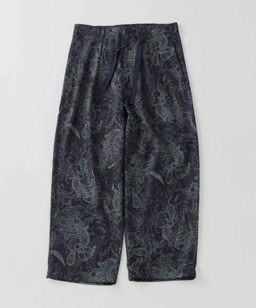 JOURNAL STANDARD（ジャーナルスタンダード）の「RIRANCHA / リランチェ ブッチャー 総柄 オーバー パンツ（その他パンツ・メンズ・ネイビー/ボルドー/カーキ・LARGE/MEDIUM/SMALL）」の2枚目の写真