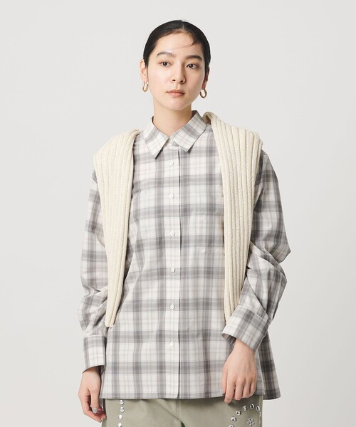 BEAUTY&YOUTH UNITED ARROWS(ビューティーアンドユースユナイテッドアローズ)の「コットン チェック オーバーサイズ シャツ(シャツ/ブラウス・レディース・ネイビー/グレー系・FREE)」の1枚目の写真
