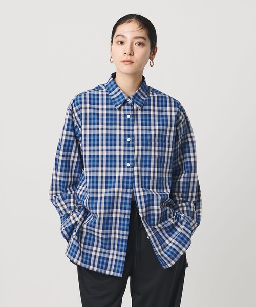 BEAUTY&YOUTH UNITED ARROWS(ビューティーアンドユースユナイテッドアローズ)の「コットン チェック オーバーサイズ シャツ(シャツ/ブラウス・レディース・ネイビー/グレー系・FREE)」の3枚目の写真