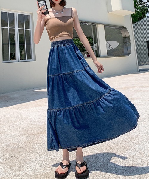 SallyLunn(サリーラン)の「デニムティアードロングスカート(スカート・レディース・ブルー・LARGE/MEDIUM)」の9枚目の写真