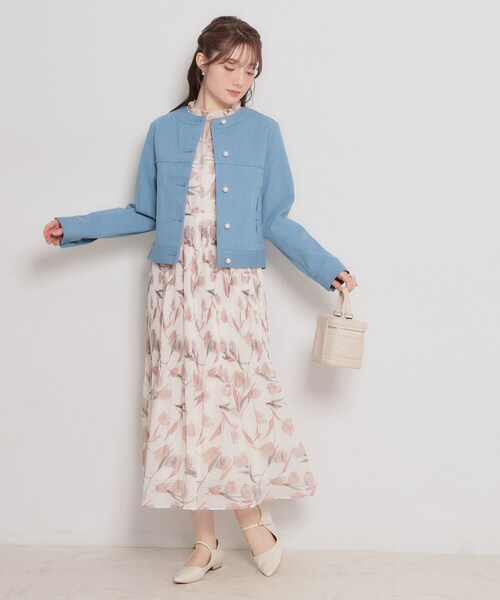 couture brooch（クチュールブローチ）の「【洗える・綿100％】パール調ボタン デニムジャケット（デニムジャケット・レディース・ネイビー/ライトブルー・42/40/38/36）」の3枚目の写真