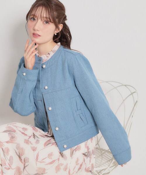 couture brooch（クチュールブローチ）の「【洗える・綿100％】パール調ボタン デニムジャケット（デニムジャケット・レディース・ネイビー/ライトブルー・42/40/38/36）」の5枚目の写真