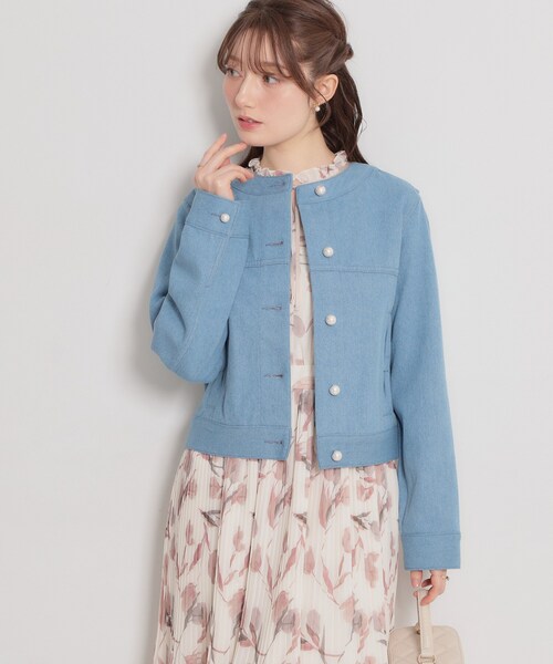 couture brooch（クチュールブローチ）の「【洗える・綿100％】パール調ボタン デニムジャケット（デニムジャケット・レディース・ネイビー/ライトブルー・42/40/38/36）」の6枚目の写真