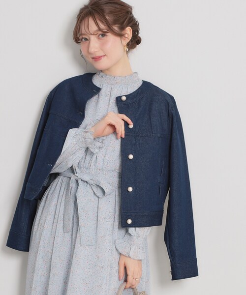 couture brooch（クチュールブローチ）の「【洗える・綿100％】パール調ボタン デニムジャケット（デニムジャケット・レディース・ネイビー/ライトブルー・42/40/38/36）」の14枚目の写真