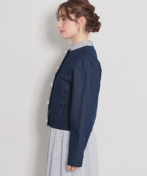 couture brooch（クチュールブローチ）の「【洗える・綿100％】パール調ボタン デニムジャケット（デニムジャケット・レディース・ネイビー/ライトブルー・42/40/38/36）」の19枚目の写真