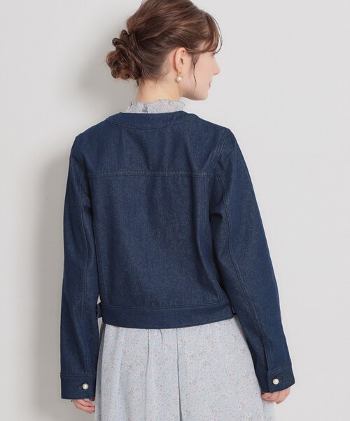 couture brooch（クチュールブローチ）の「【洗える・綿100％】パール調ボタン デニムジャケット（デニムジャケット・レディース・ネイビー/ライトブルー・42/40/38/36）」の20枚目の写真