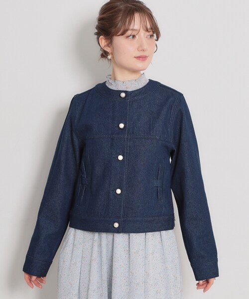 couture brooch（クチュールブローチ）の「【洗える・綿100％】パール調ボタン デニムジャケット（デニムジャケット・レディース・ネイビー/ライトブルー・42/40/38/36）」の21枚目の写真