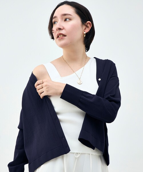 NOLLEY’S（ノーリーズ）の「《手洗い可能》アシメントリーカップ付きタンクトップ（タンクトップ・レディース・ブラック/ホワイト・38）」の15枚目の写真