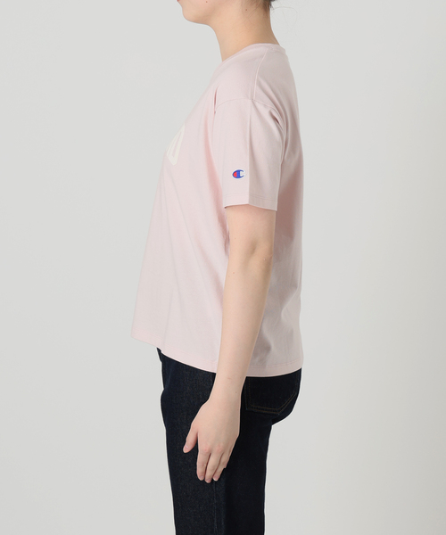 Champion(チャンピオン)の「Champion/チャンピオン SLOBE別注 ロゴTシャツ(Tシャツ/カットソー・レディース・アイボリー/ピンク/ホワイト/ネイビー・FREE)」の8枚目の写真