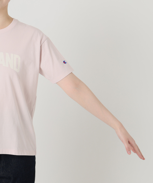 Champion(チャンピオン)の「Champion/チャンピオン SLOBE別注 ロゴTシャツ(Tシャツ/カットソー・レディース・アイボリー/ピンク/ホワイト/ネイビー・FREE)」の11枚目の写真