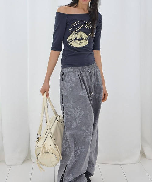 Ada.（エイダ）の「◇FANCYCLUB◇ブランド直輸入正規品/セットベールスタッドバッグ&ウォレット SET VEIL STUD BAG&WALLET（ショルダーバッグ・レディース・レモンイエロー/ブラック/ライトピンク・FREE）」の10枚目の写真