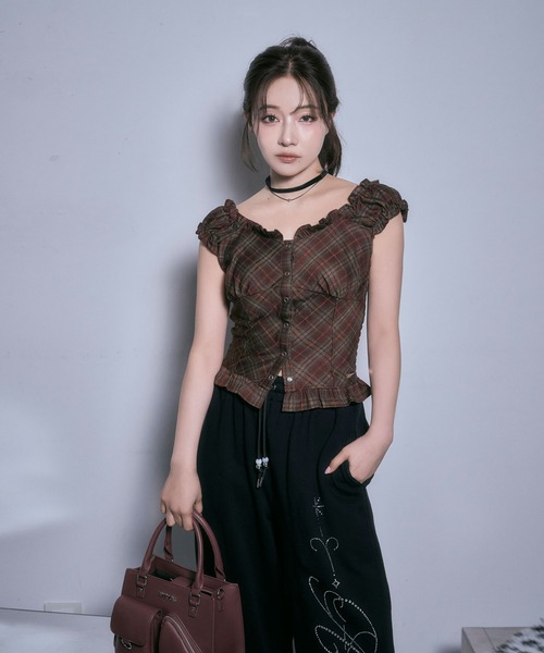 ANDGEEBEE（アンジービー）の「チェックフリルトップス（その他トップス・レディース・ネイビー/ボルドー・FREE）」の7枚目の写真