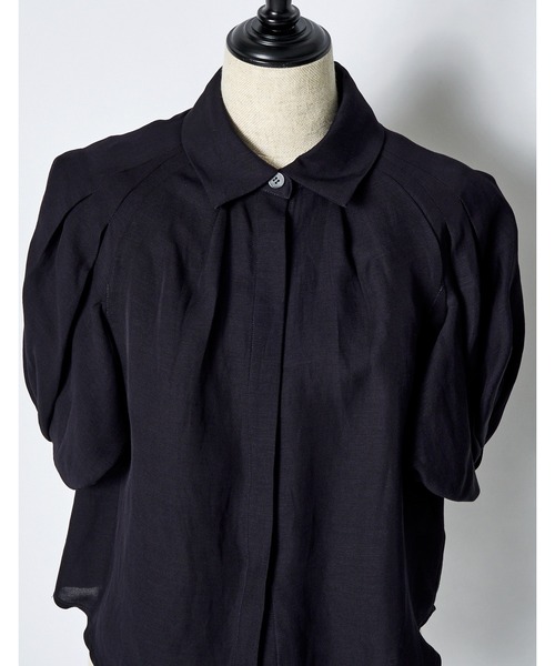 RUMCHE(ラムシェ)の「Ballon Sleeve Shirt / バルーンスリーブシャツ(シャツ/ブラウス・レディース・ホワイト/ブラック・FREE)」の9枚目の写真