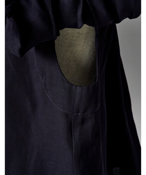 RUMCHE(ラムシェ)の「Ballon Sleeve Shirt / バルーンスリーブシャツ(シャツ/ブラウス・レディース・ホワイト/ブラック・FREE)」の7枚目の写真