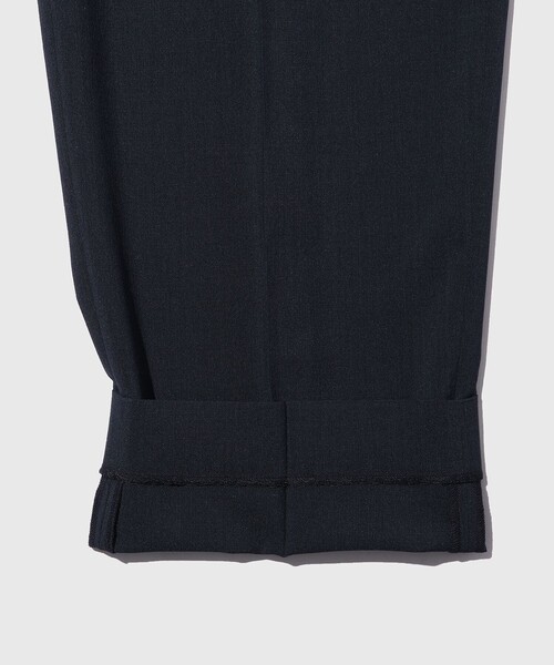 ADAM ET ROPE'（アダムエロペ）の「【COVEROSS/カバロス】ワイド イージー テーパード パンツ（その他パンツ・メンズ・ブラック/ネイビー/カーキ・S/M/L）」の10枚目の写真