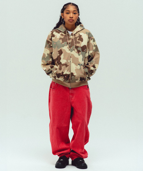 WKNDRS（ウィーキャンドース）の「GRAFFITI BAGGY DENIM PANTS (PINK)（デニムパンツ・レディース・その他・SMALL/MEDIUM/LARGE/X-LARGE）」の8枚目の写真