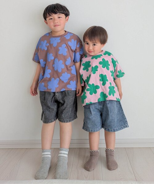 BREEZE(ブリーズ)の「【リンク/WEB限定】レトロ総柄半袖Tシャツ(Tシャツ/カットソー・キッズ・オレンジ/ブラウン/サーモンピンク/ブラック/カーキ/サックスブルー/オフホワイト・90/100/110/120/130/140)」の11枚目の写真