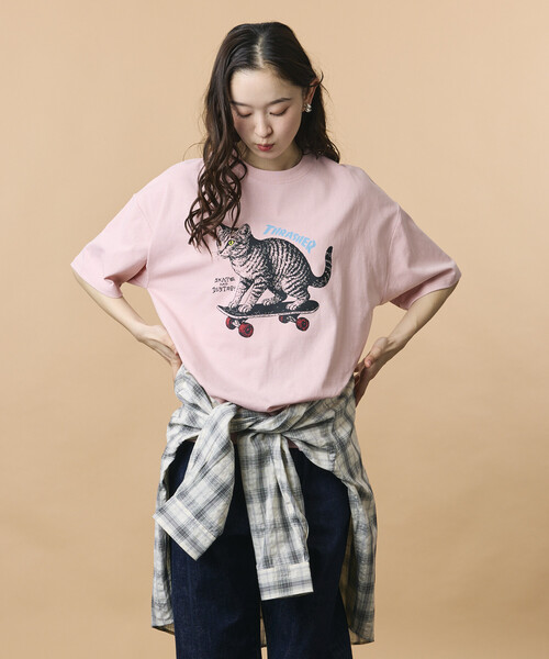 FREAK'S STORE(フリークスストア)の「限定展開 THRASHER×FREAK'S STORE スラッシャー 別注 ビッグシルエット アニマルプリント クルーネック Tシャツ CAT(Tシャツ/カットソー・メンズ・スミクロ/アッシュグレー/ホワイト/ピンク・LARGE/MEDIUM/SMALL)」の7枚目の写真