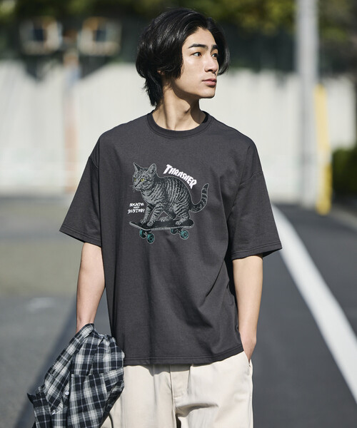 FREAK'S STORE(フリークスストア)の「限定展開 THRASHER×FREAK'S STORE スラッシャー 別注 ビッグシルエット アニマルプリント クルーネック Tシャツ CAT(Tシャツ/カットソー・メンズ・スミクロ/アッシュグレー/ホワイト/ピンク・LARGE/MEDIUM/SMALL)」の11枚目の写真