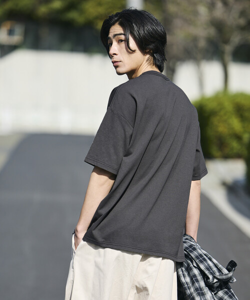 FREAK'S STORE(フリークスストア)の「限定展開 THRASHER×FREAK'S STORE スラッシャー 別注 ビッグシルエット アニマルプリント クルーネック Tシャツ CAT(Tシャツ/カットソー・メンズ・スミクロ/アッシュグレー/ホワイト/ピンク・LARGE/MEDIUM/SMALL)」の12枚目の写真