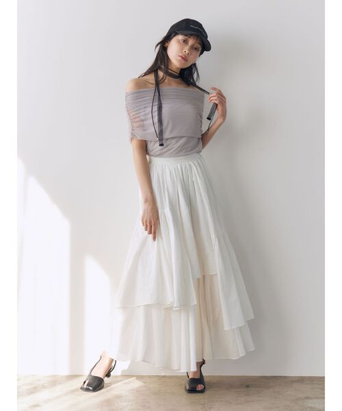LAGUNAMOON(ラグナムーン)の「オフショルチュールトップス 【夏服】 【シアートップス】(シャツ/ブラウス・レディース・ライトグレー/ブラック/ネイビー/アイボリー・FREE)」の10枚目の写真