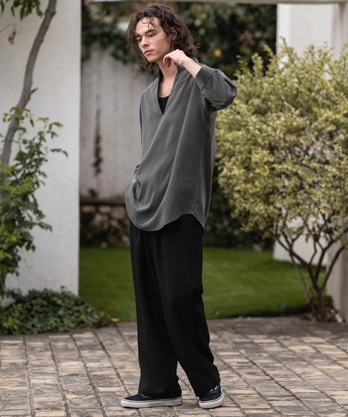 CAMBIO(カンビオ)の「ms6467-Drape 3-4 Sleeve Skipper pullover Shirts 七分袖プルオーバーシャツ(S68526cmb)(シャツ/ブラウス・メンズ・ブラック/チャコールグレー・L/M/S)」の8枚目の写真
