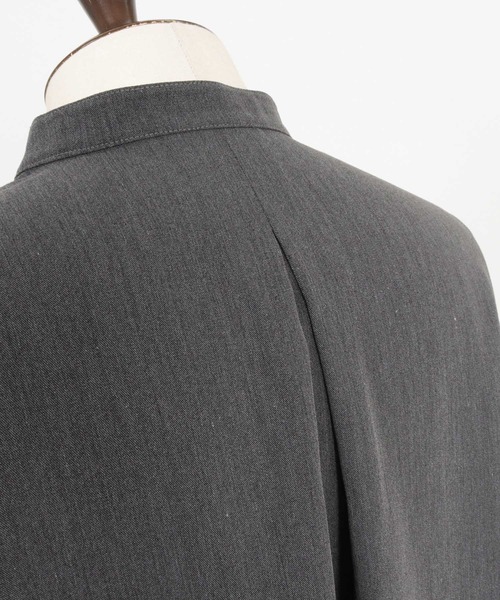 CAMBIO(カンビオ)の「ms6467-Drape 3-4 Sleeve Skipper pullover Shirts 七分袖プルオーバーシャツ(S68526cmb)(シャツ/ブラウス・メンズ・ブラック/チャコールグレー・L/M/S)」の22枚目の写真