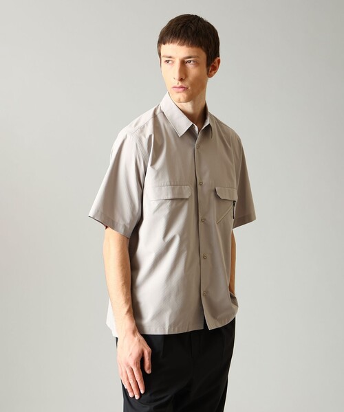 Columbia(コロンビア)の「限定展開 COLUMBIA BLACK LABEL/ アイスバーグガーデンショートスリーブシャツ /コロンビア(シャツ/ブラウス・メンズ・ネイビー/グリーン/グレー/ブラック・M/S/L/XL)」の3枚目の写真