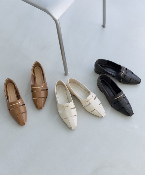 Juze（ジュゼ）の「グルカフラットシューズ（パンプス・レディース・ブラウン系その他3/ブラック/キナリ・L/M/S）」の12枚目の写真