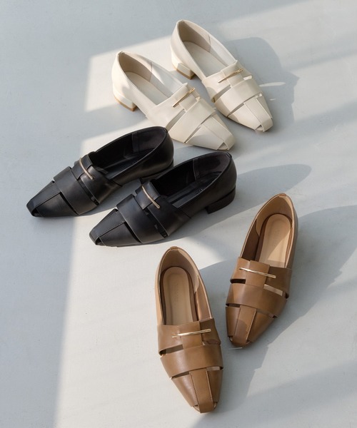 Juze（ジュゼ）の「グルカフラットシューズ（パンプス・レディース・ブラウン系その他3/ブラック/キナリ・L/M/S）」の15枚目の写真