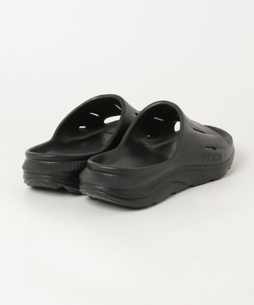 HOKA（ホカ）の「HOKA/U ORA RECOVERY SLIDE 3（サンダル・メンズ・ブラック・26/27/28）」の2枚目の写真