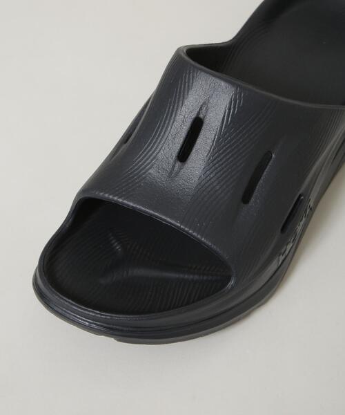 HOKA(ホカ)の「HOKA/U ORA RECOVERY SLIDE 3(サンダル・メンズ・ブラック・26/27/28)」の14枚目の写真