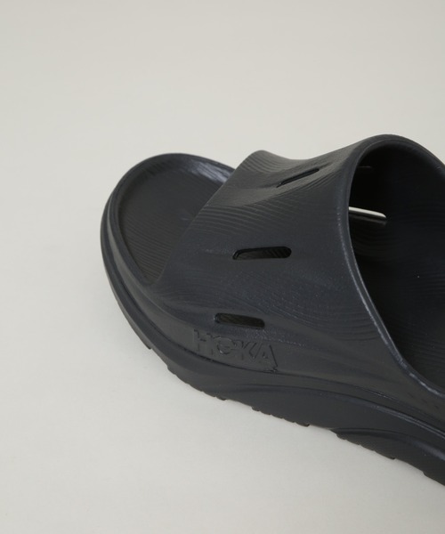 HOKA(ホカ)の「HOKA/U ORA RECOVERY SLIDE 3(サンダル・メンズ・ブラック・26/27/28)」の6枚目の写真
