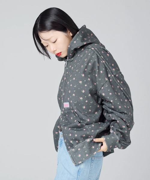 Little sunny bite（リトルサニーバイト）の「littlesunnybite/リトルサニーバイト/floral hoodie（パーカー・レディース・ブラック/ピンク/ホワイト・M/S）」の11枚目の写真