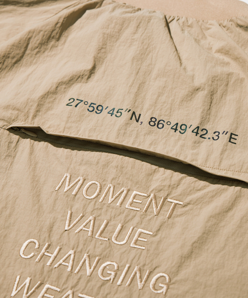 KALAPATTHAR(カラパタール)の「Nylon Seam Line Round Shirt - BEIGE(スウェット・メンズ・その他・LARGE/MEDIUM)」の7枚目の写真