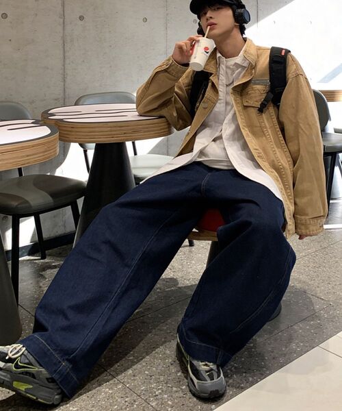 ARTISTWEAR（アーティストウェア）の「[ATW] サークルカーブデニムワイドパンツ（デニムパンツ・レディース・ネイビー・S/M/L/XL）」の6枚目の写真