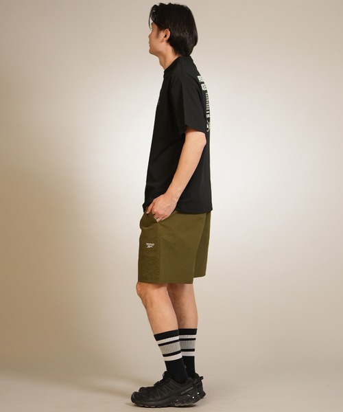 Russell Athletic(ラッセルアスレティック)の「【ムラサキスポーツ限定】RUSSELL ATHLETIC/ラッセルアスレチック 半袖 Tシャツ ロゴ バックプリント UVカット 吸水速乾 ユニセックス 505261-004(Tシャツ/カットソー・メンズ・ホワイト/ブラック・M/L/XL)」の13枚目の写真