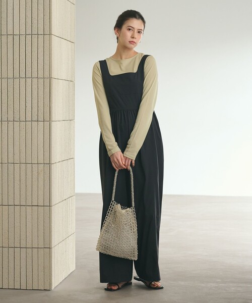 BEAUTY&YOUTH UNITED ARROWS（ビューティーアンドユースユナイテッドアローズ）の「【WEB限定 Wardrobe DAILY MINIMAL】ギャザーノースリーブ オールインワン 接触冷感 UVカット はっ水（つなぎ/オールインワン・レディース・ブラック/ダークブラウン・M/S）」の13枚目の写真
