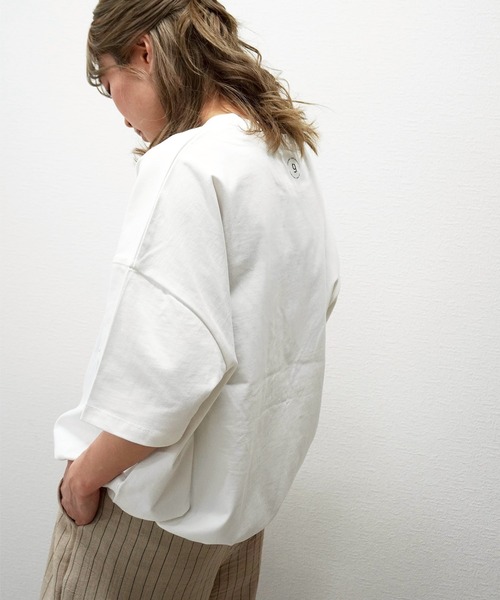 gossara(ゴサラ)の「【全色待望の再入荷!!】ギャザーヘムショートスリーブT(Tシャツ/カットソー・レディース・ホワイト/ホワイト系その他/ネイビー/ブラウン・FREE)」の19枚目の写真